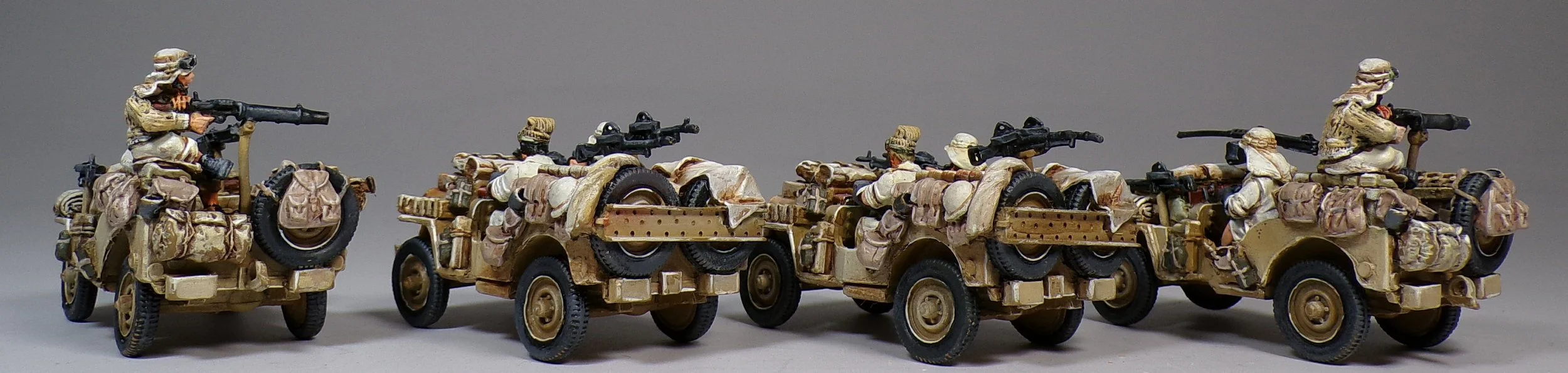 Warlord Games WWII British 8th Army Desert Rats PaintedFigs Miniature Painting Studio (106).jpg