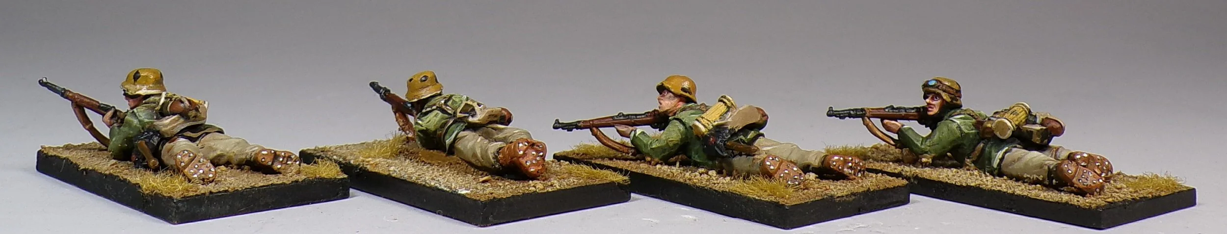 Bolt Action WWII German DAK Afrika Korps PaintedFigs Miniature Painting Service (16).jpg