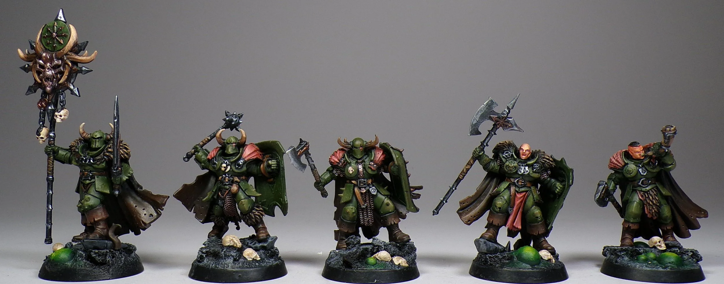 AoS Age of Sigmar Slaves To Darkness Warhammer PaintedFigs Miniature Painting Studio (17).jpg