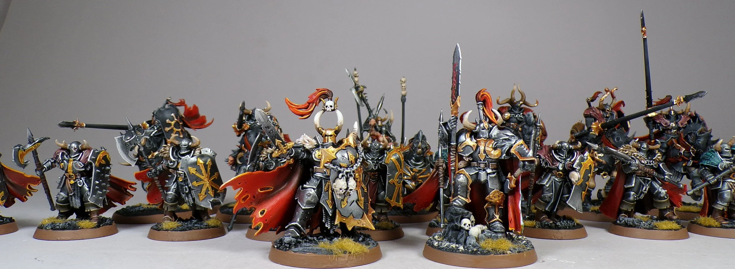 Warhammer Age Of Sigmar AoS Slaves To Darkness Chaos PaintedFigs Miniature Painting Service (4).jpg