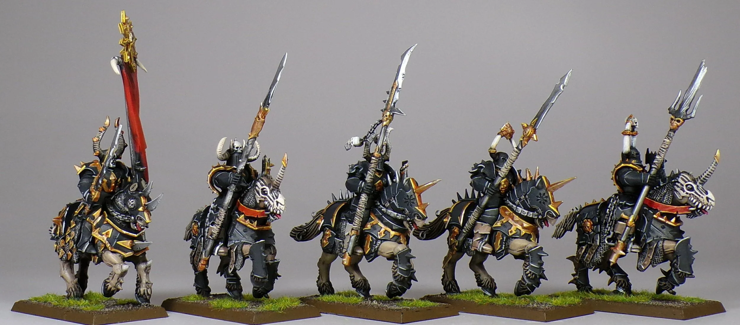Warriors Of Chaos Warhammer Fantasy Battle Warhammer The Old World ToW Games Workshop PaintedFigs Miniature Painting Service (1).jpg