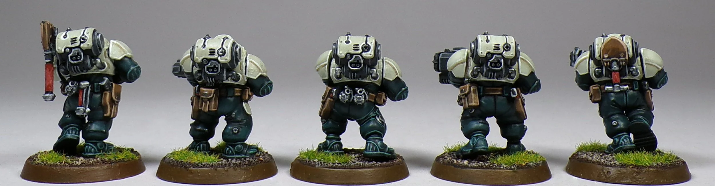 Greater Thurian League Leagues Of Votann Warhammer 40k Games Workshop PaintedFigs Miniature Painting Service (10).jpg
