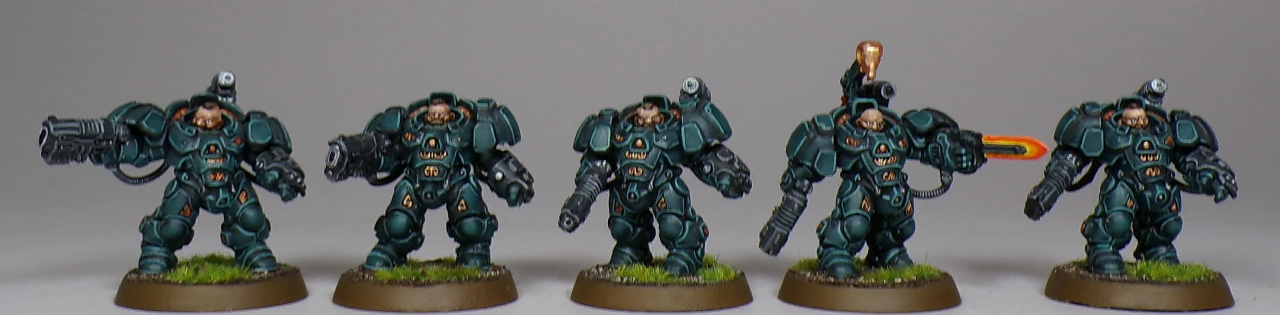 Greater Thurian League Leagues Of Votann Warhammer 40k Games Workshop PaintedFigs Miniature Painting Service (53).jpg
