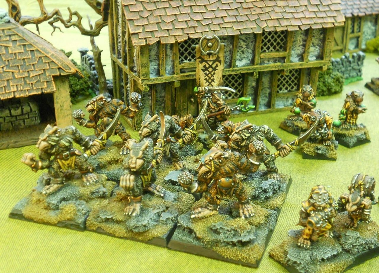 we-painted-an-andy-chambers-style-skaven-army-paintedfigs-miniature