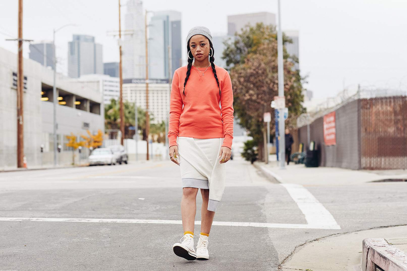 **SP17_ESS_Red_Crew_WMNS_4_2759.jpg