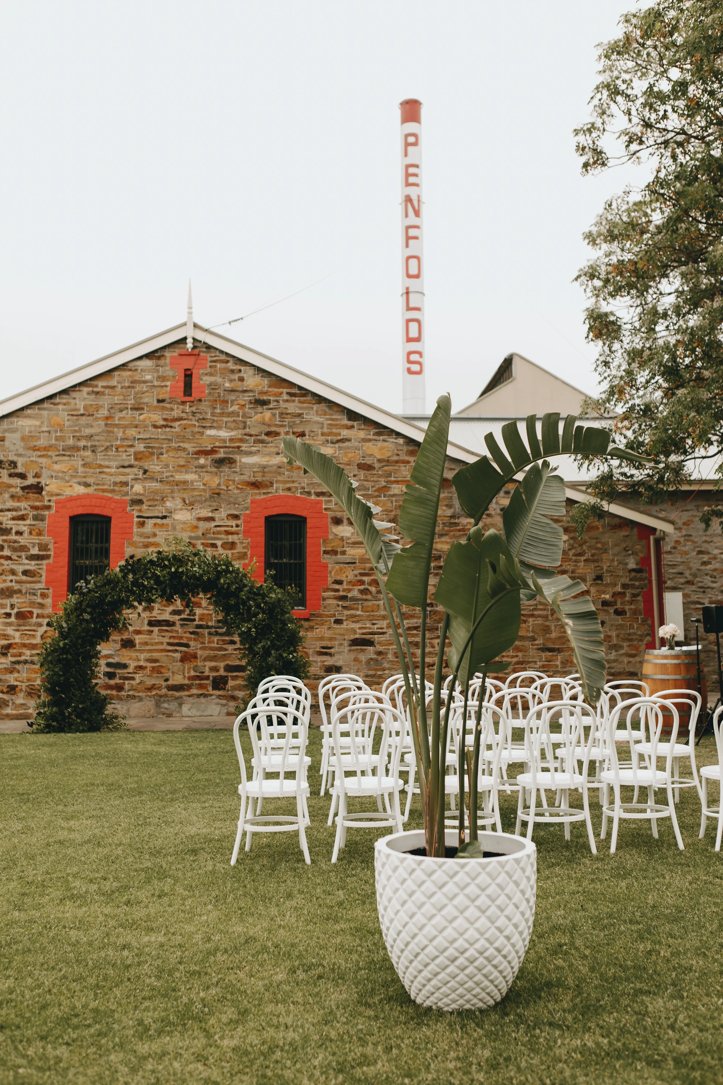 BYBHS_WEDDING_TOM&DIMMI_HI-RES_102.jpg