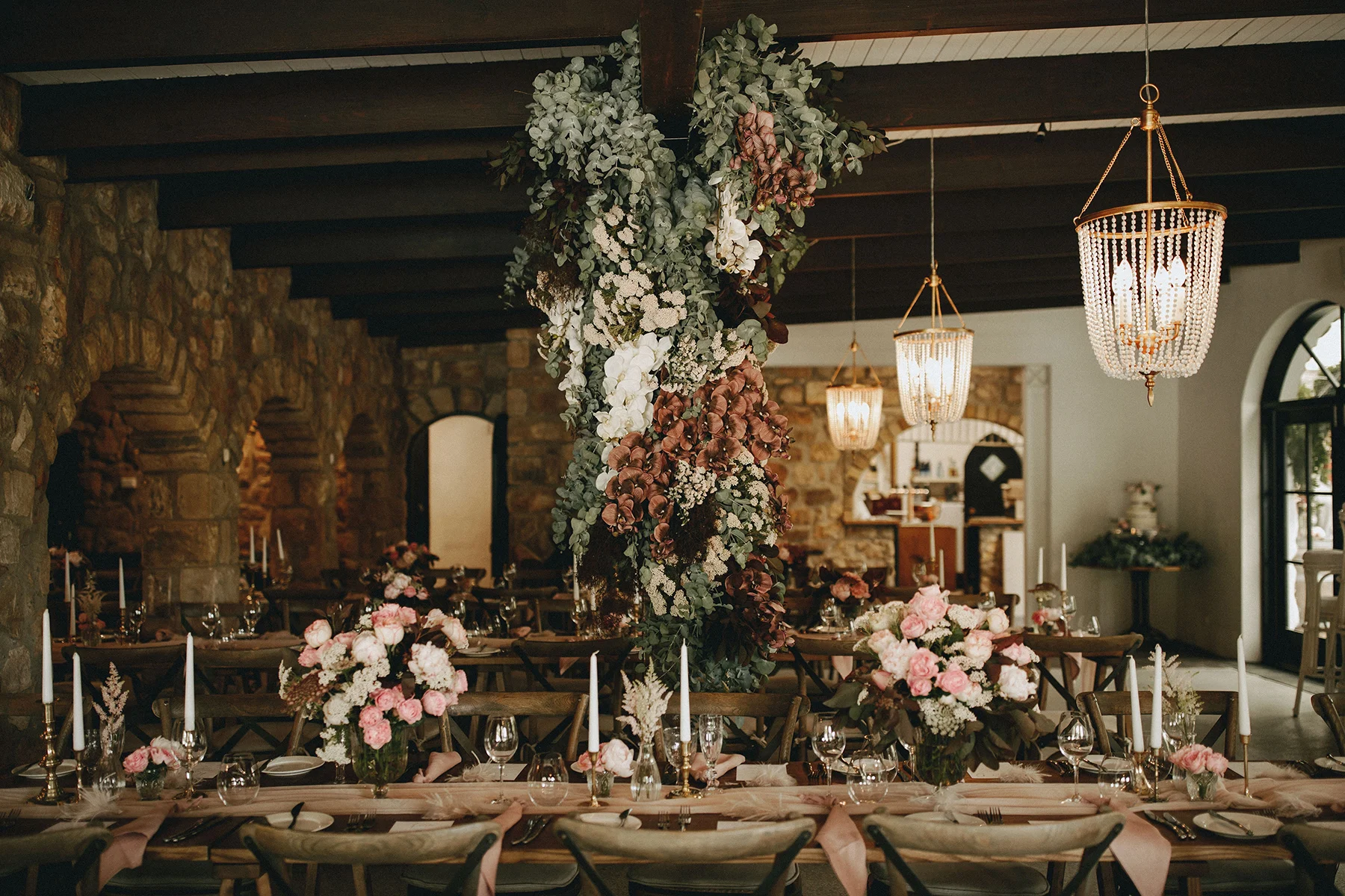BYBHS_HYGGE_WEDDING_HUGH&GEORGIE_HI-RES_35.jpg