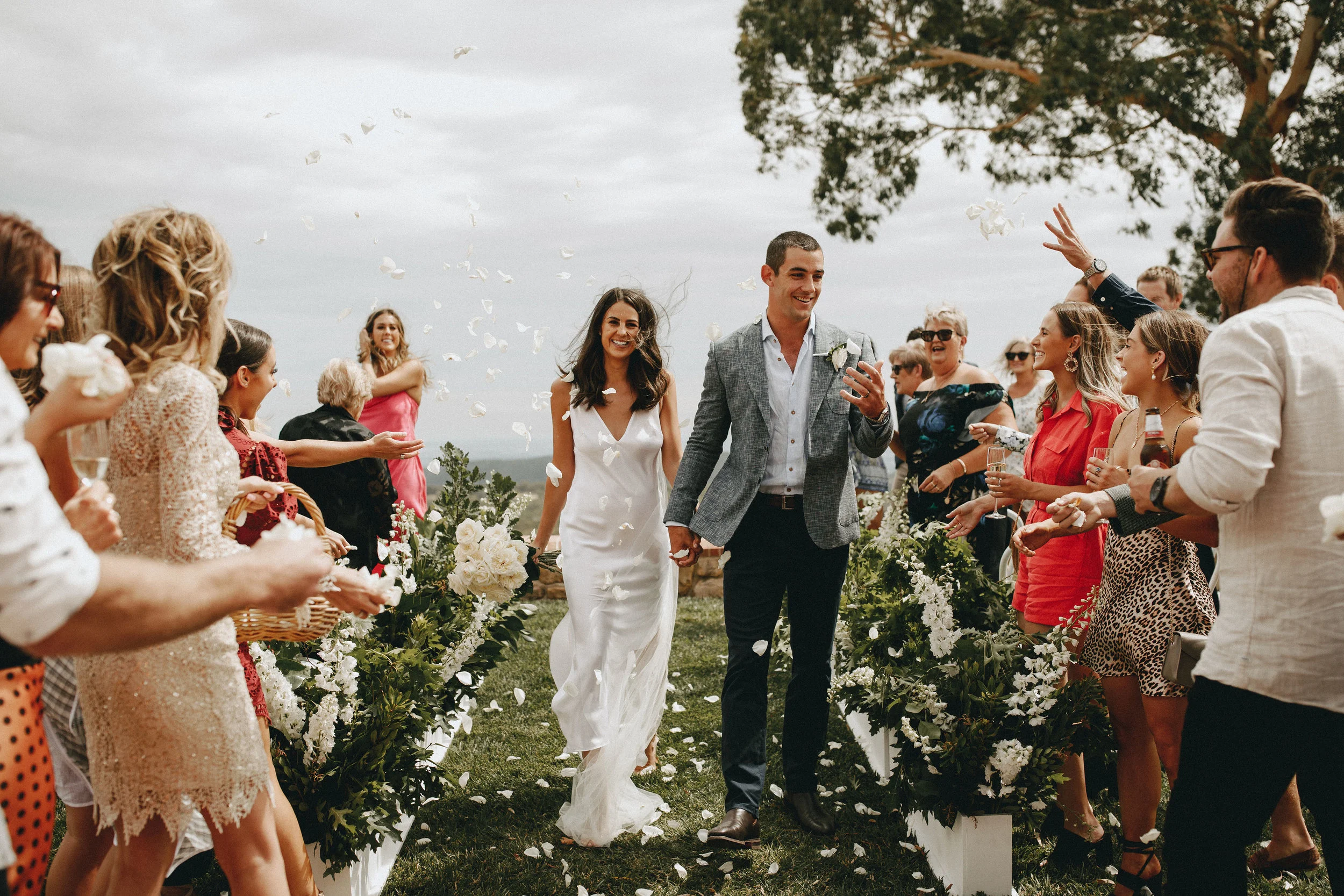 BYBHS_WEDDING_TAYLOR&ELLIE_HI-RES_7.jpg