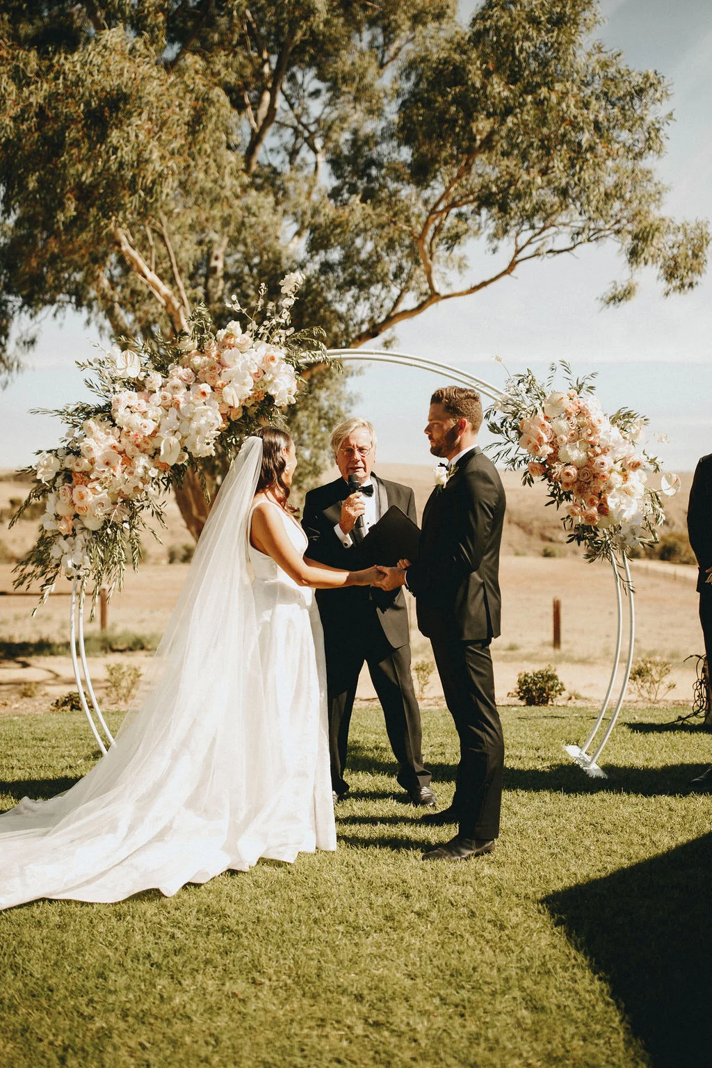 BYBHS_WEDDING_JASE&KATE_HI-RES_12.jpg