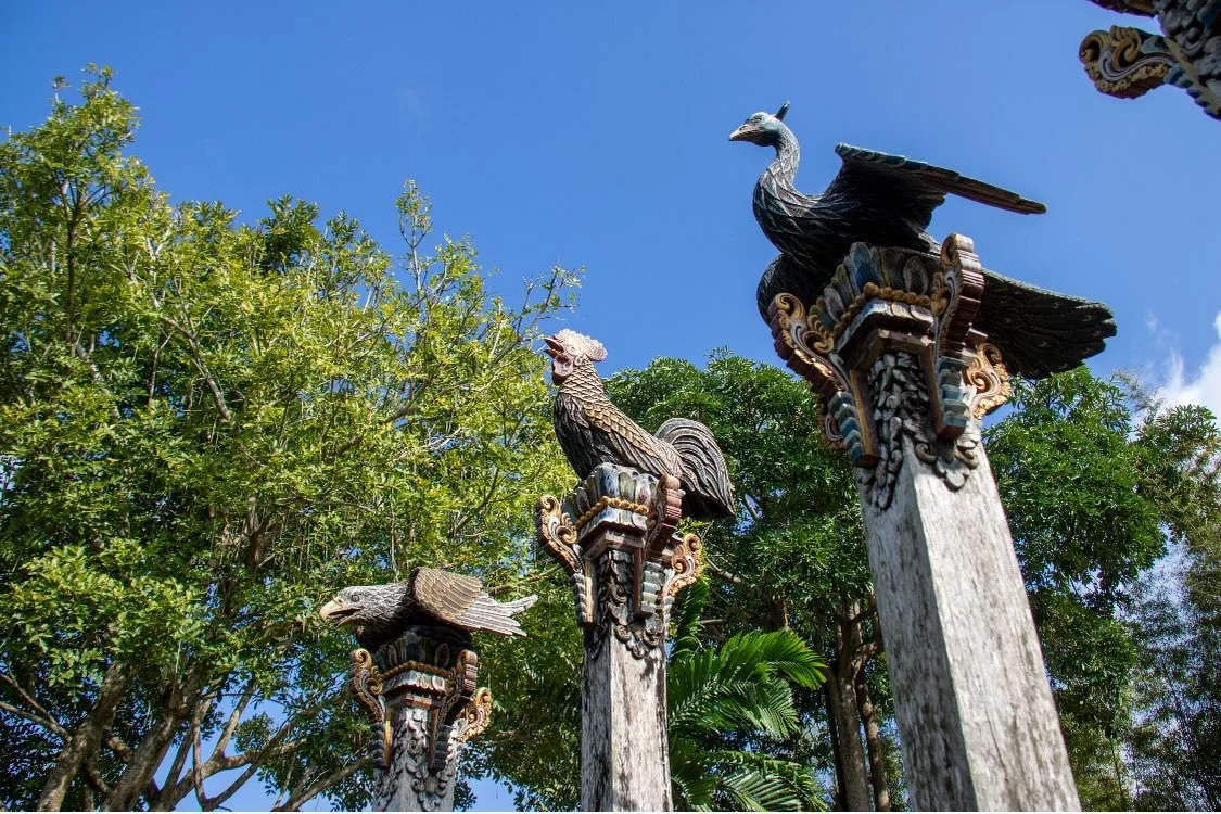 This peaceful guardian greets us on the way down to the sea. At AYANA, beauty and spirituality are part of everyday life &mdash; creating meaningful memories for the whole family.

See our site for the review.

#FamilyTravel #LuxuryFamilyTravel #Trav