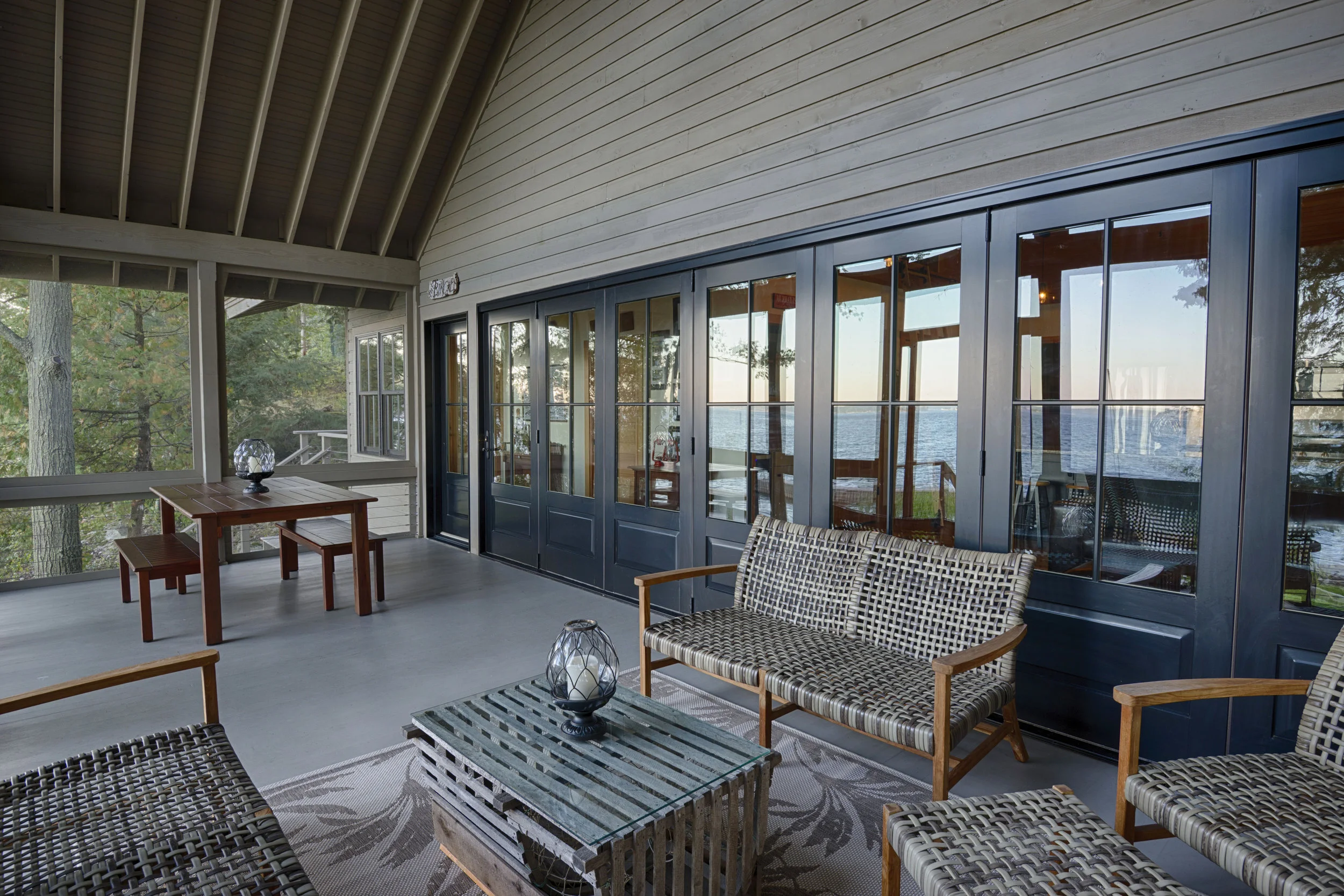 Porch3.JPG