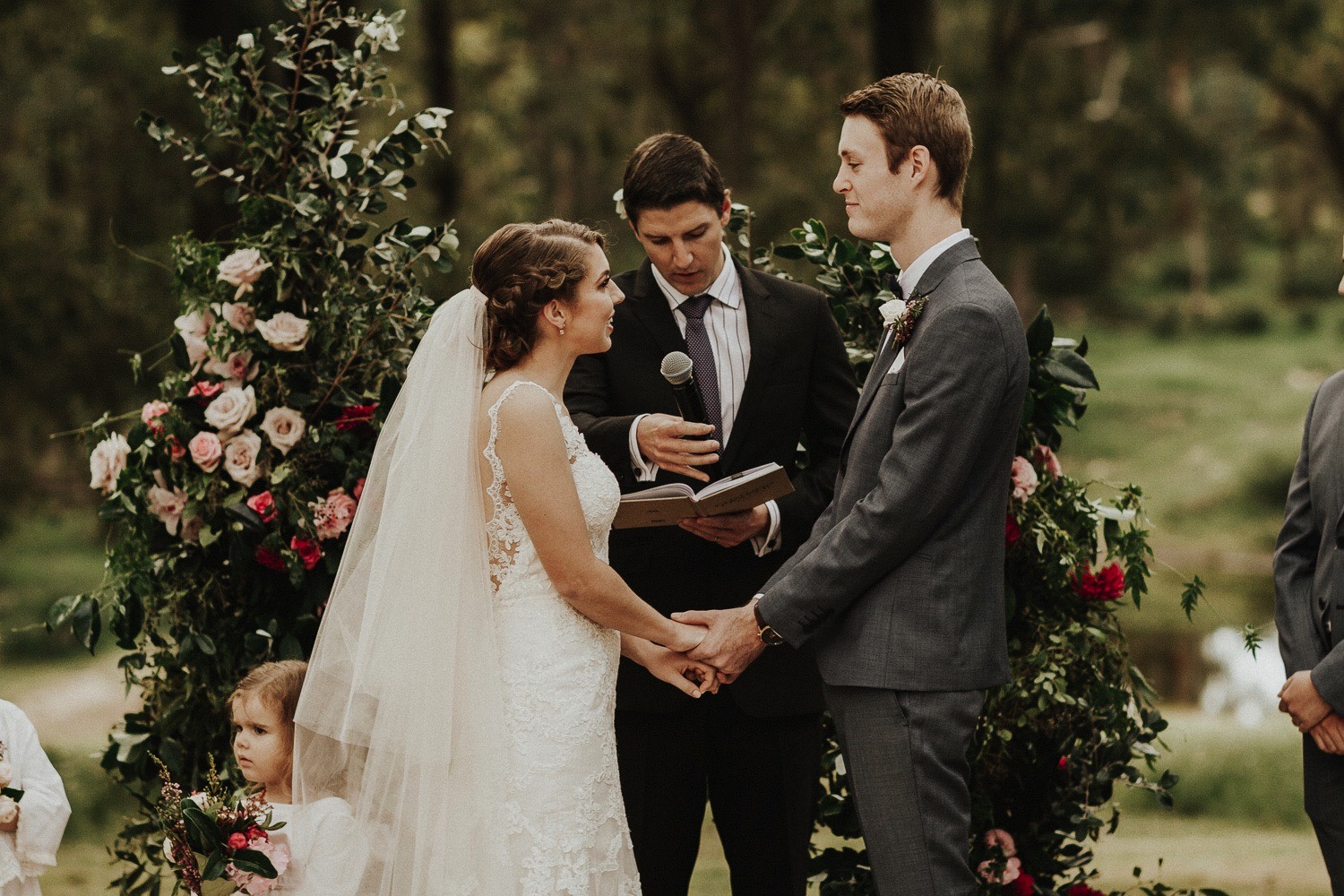 Rustic Country Wedding Photography 34.jpg