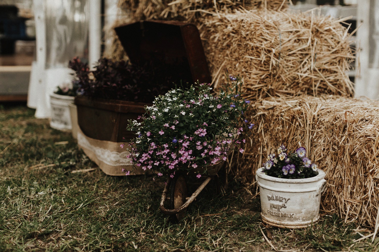 Rustic Country Wedding Photography 80.jpg
