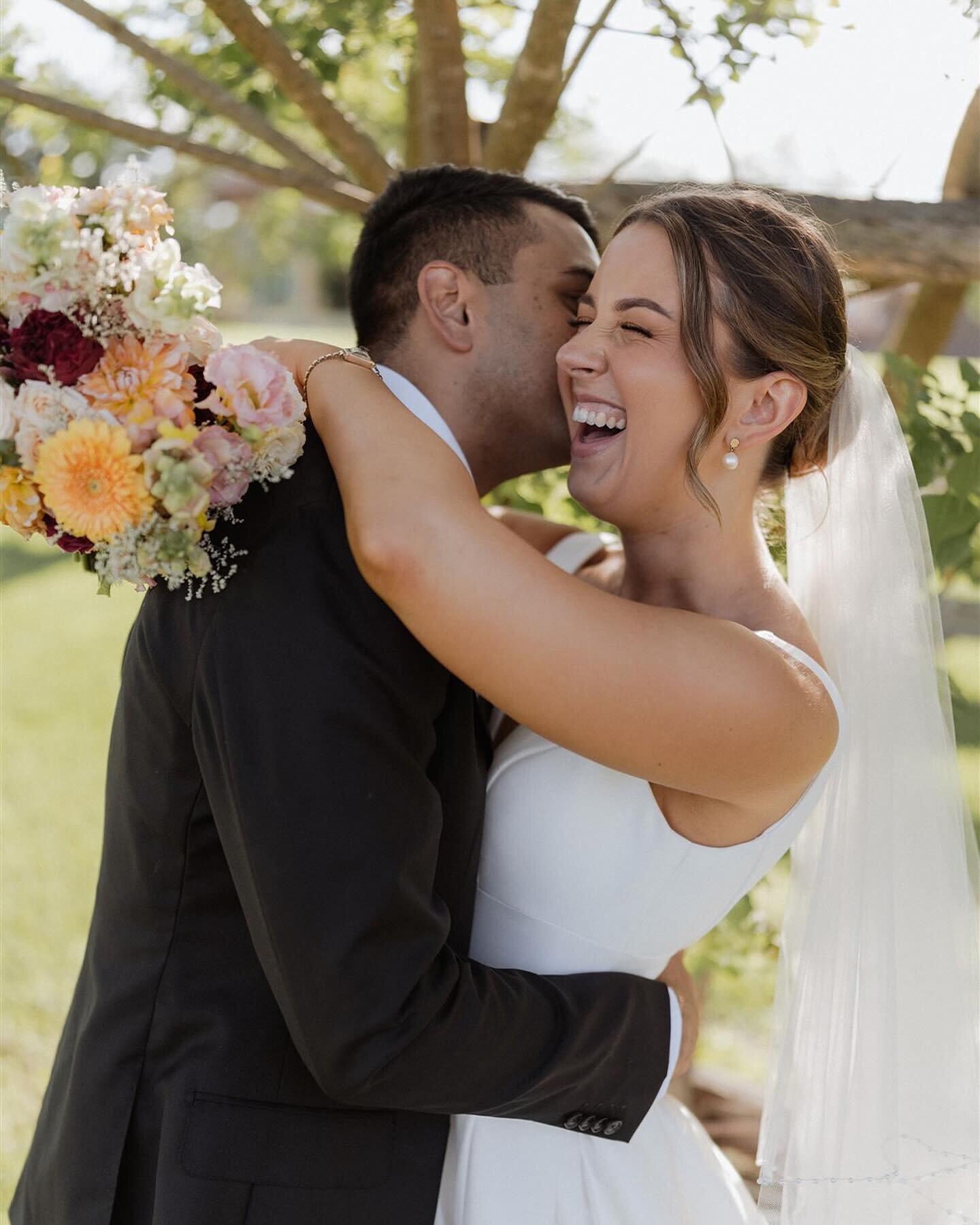 A beautiful day capturing Bella &amp; John&rsquo;s wedding earlier this month! Perfect happy vibes and a stunning venue at @belgennyfarmevents to cap it off 🙌🏼