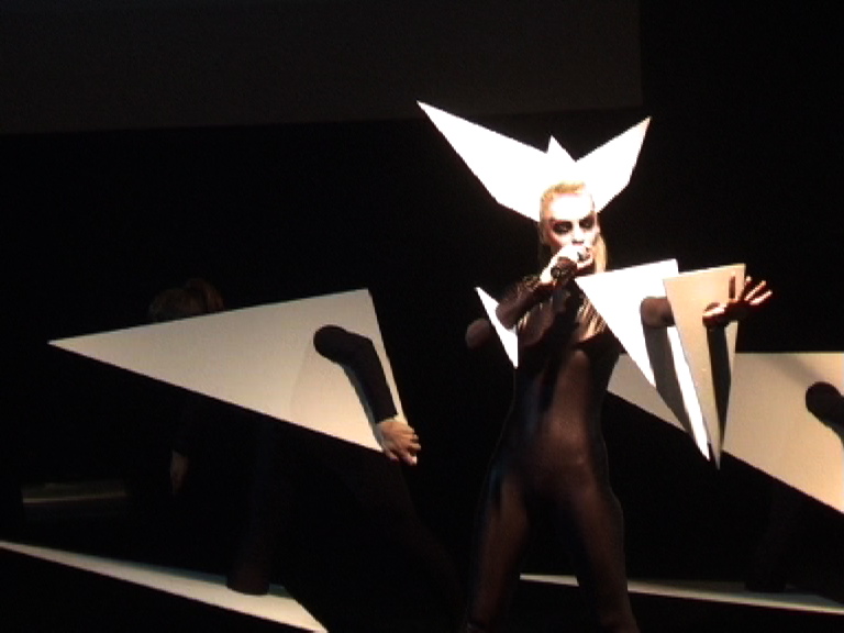 HK119 Live at KOKO / London 2006