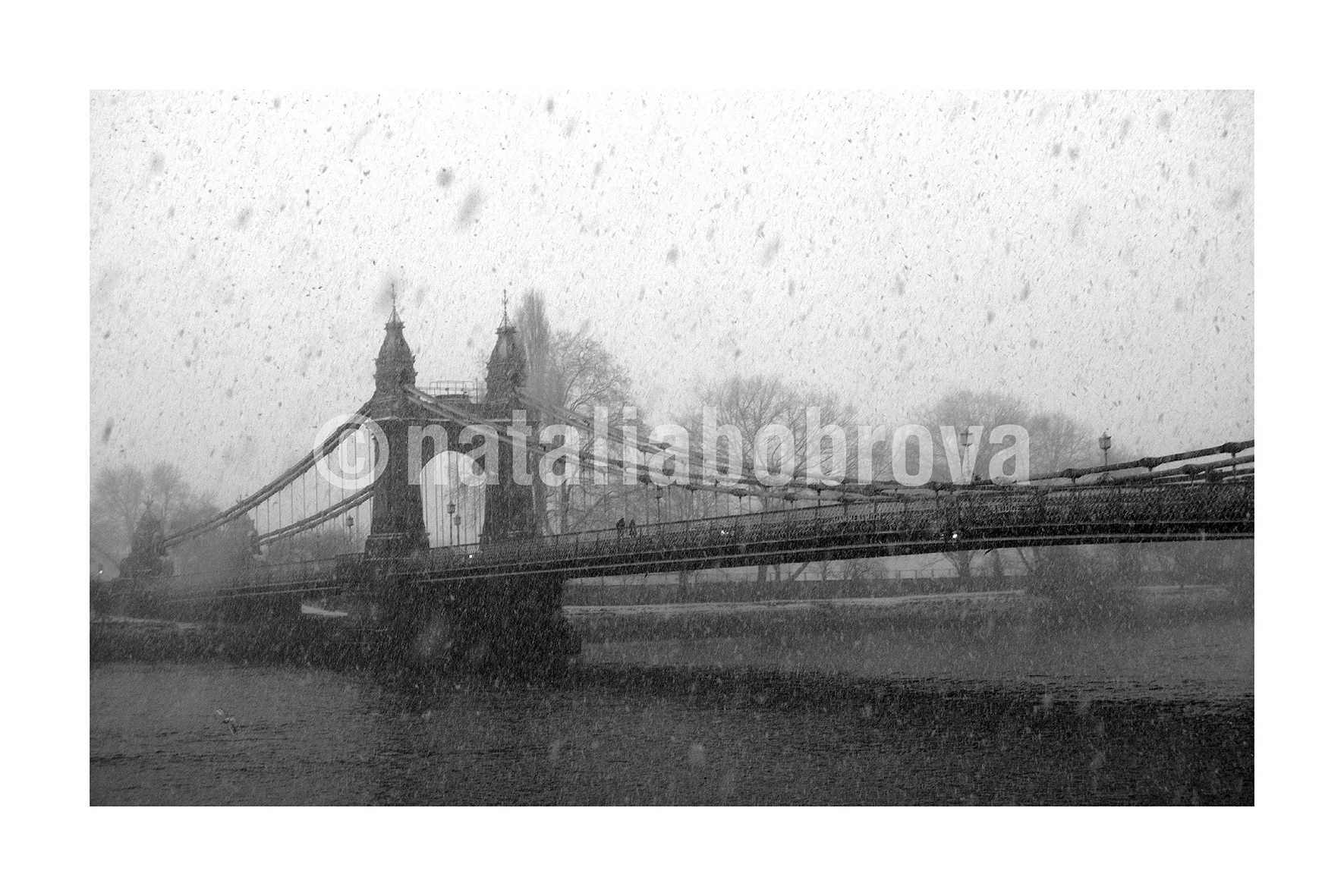 Hammersmith Bridge. Snow.