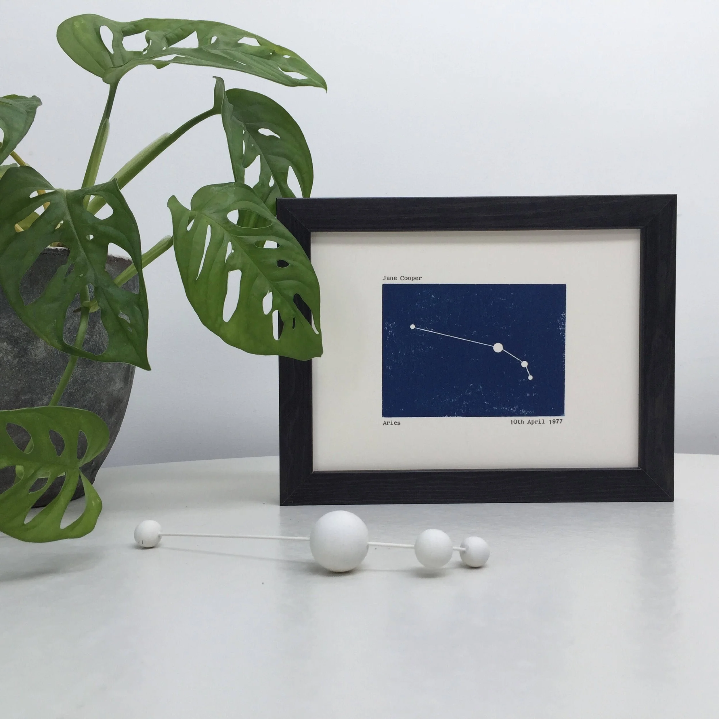 https://i.etsystatic.com/12085019/r/il/8899c2/1285117762/il_fullxfull.1285117762_3gi4.jpg