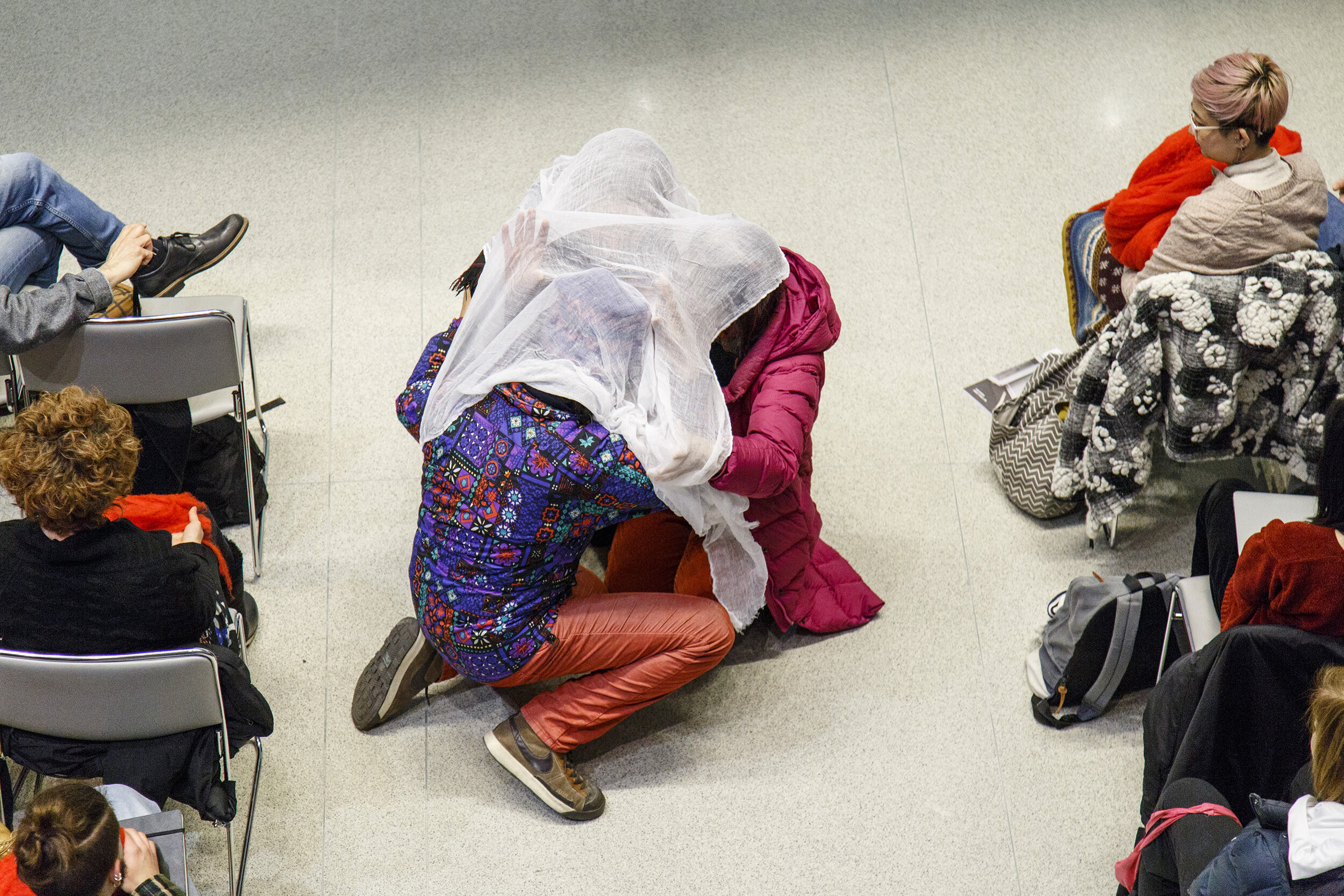  Cecilia Vicuña,  Language is migrant… , performance, Spertus Institute, Chicago, 2018. Photo: Grace DuVal 