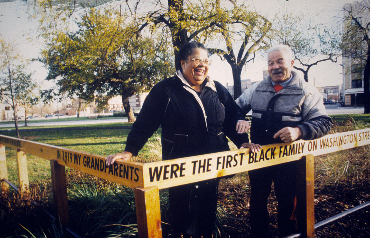  Barbara Griffin and John Houston, An American Garden: Union Park, Chicago 1995-1996 
