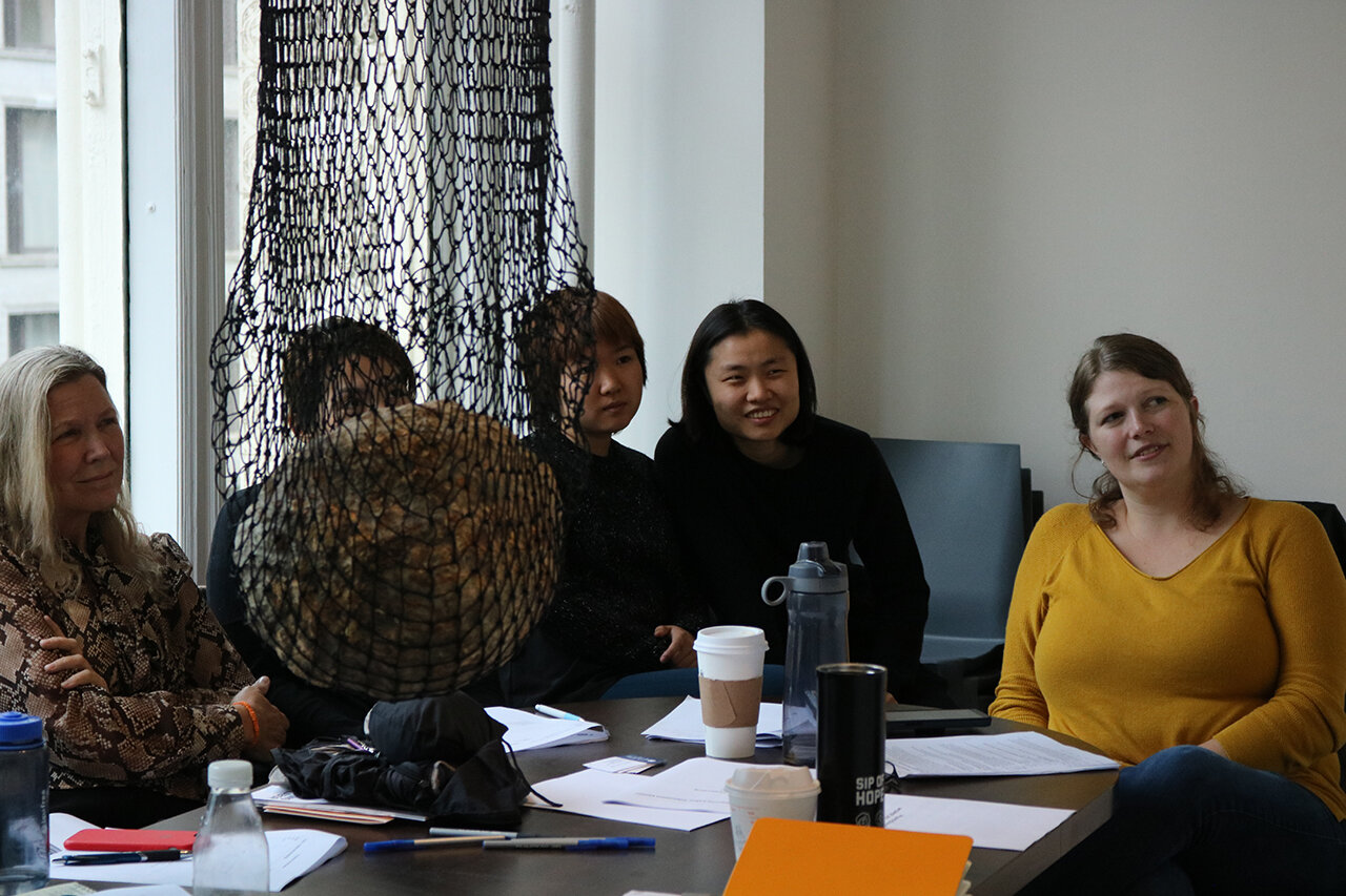   WORKSHOP: NEGOTIATING A CONTRACT , Caroline Woolard and Jessica Cook-Qurayshi, Sullivan Galleries, The School of the Art Institute of Chicago, 2019. Photo: Monica Morris 