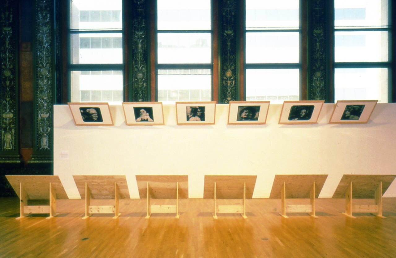  Con/textual, Art and Text in Chicago, The Chicago Cultural Center, Chicago, Illinois. Photo: T. W. Li 