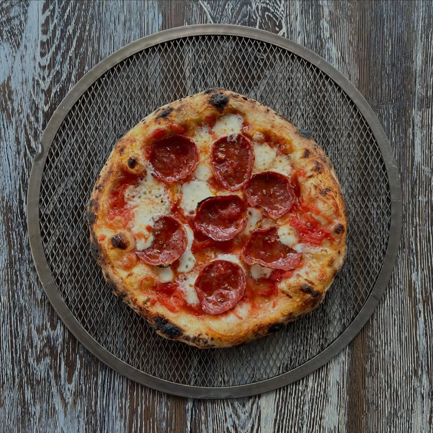 Slinging pies for #yardleyrestaurantweek ! Spicy soppressata &amp; honey / Yellow margherita available tonight in house only.