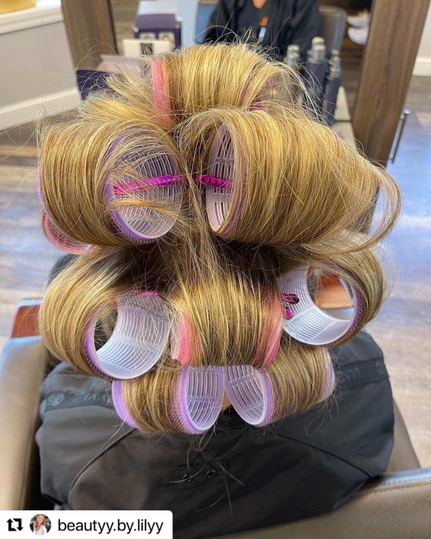 Bouncy blowout vibes✨
 
By new talent stylist @beautyy.by.lilyy 🤍

Styling products used: @euforainternational Behave, Sculpture &amp; Illuminate 🌱
&bull;
&bull;
&bull;
#eufora #euforainternational #kjs #katherinejonsalon #portjeff #portjeffstation