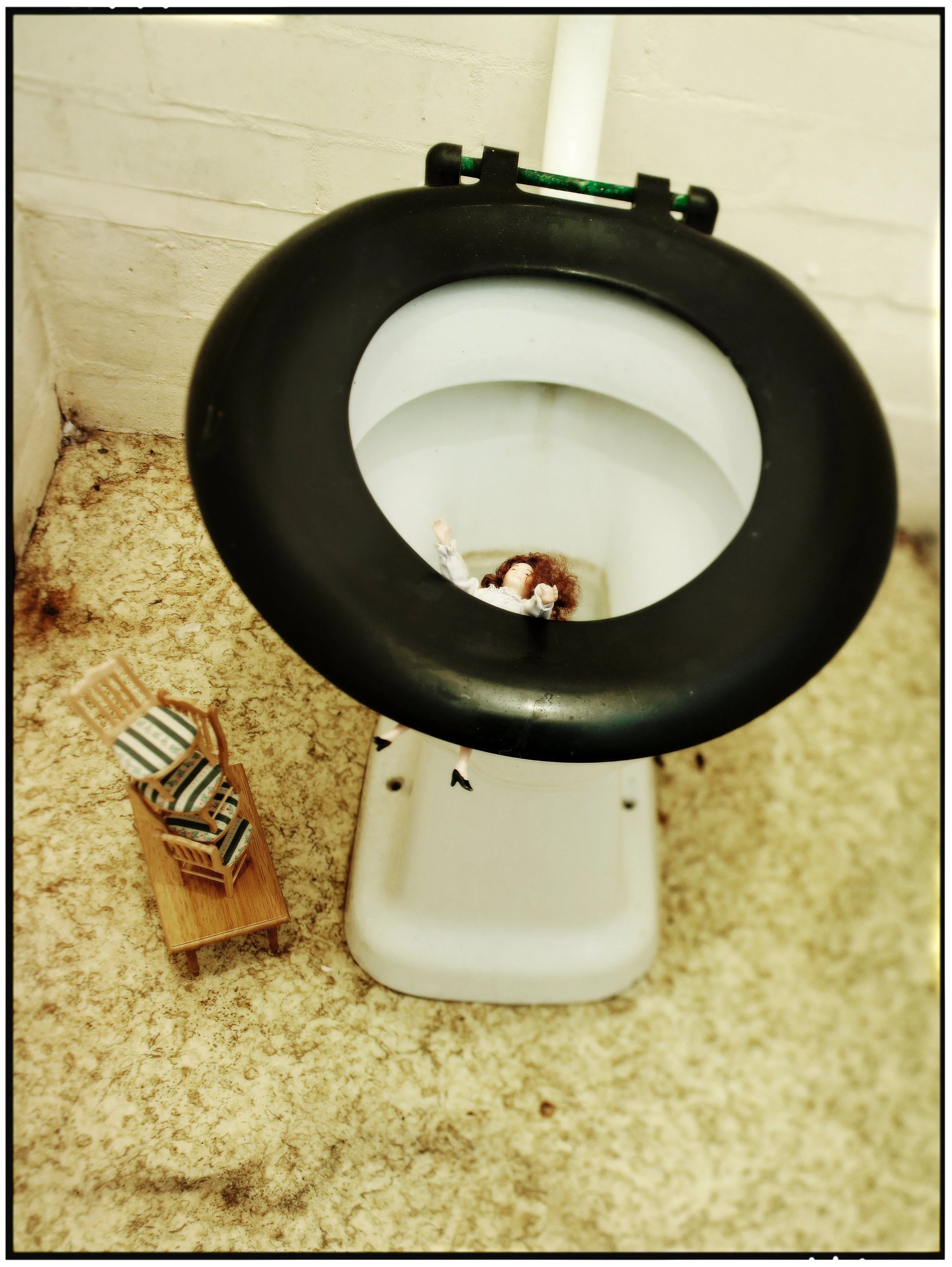 I told him not to keep teh seat up.jpg