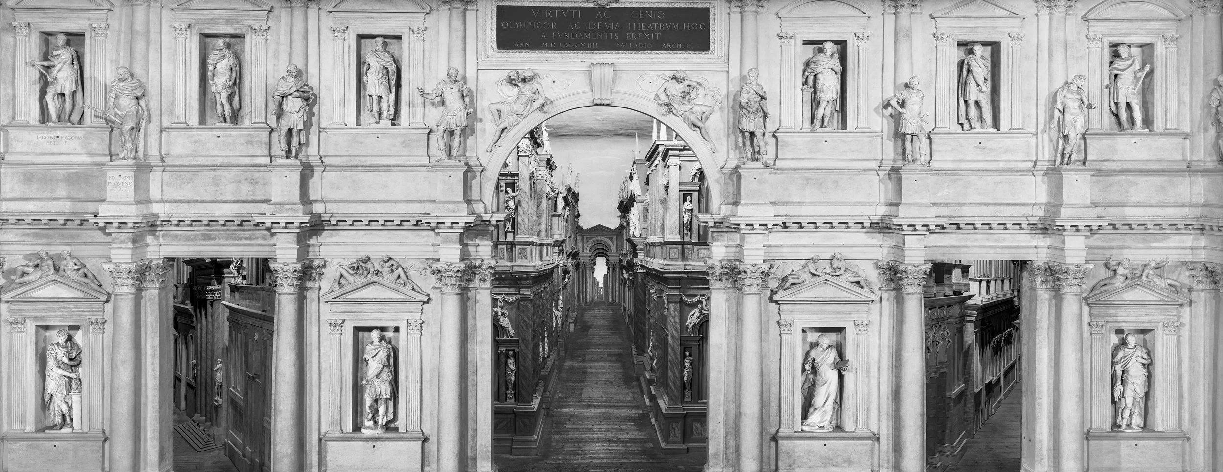 70-71 Teatro Olimpico PD24116MP BookFinalRevision.jpg