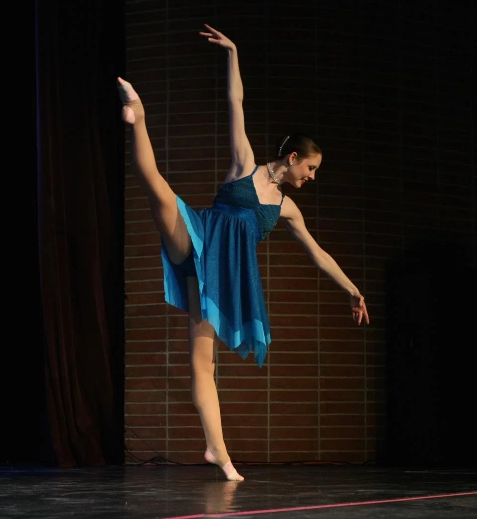 Tiffany Tate dancing 2.jpg