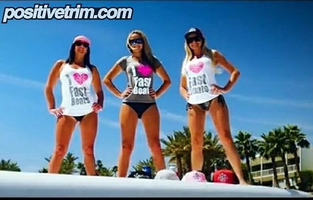 For #womancrushwednesday we gotta post up a throw back to our last video shoot. Can't wait to get in the water and film some new content for 2020.
www.positivetrim.com
#fastboats
#lakehavasu
#bikini
#iheartfastboats
#thatboatlife
#boatporn
#wcw
#wcw?