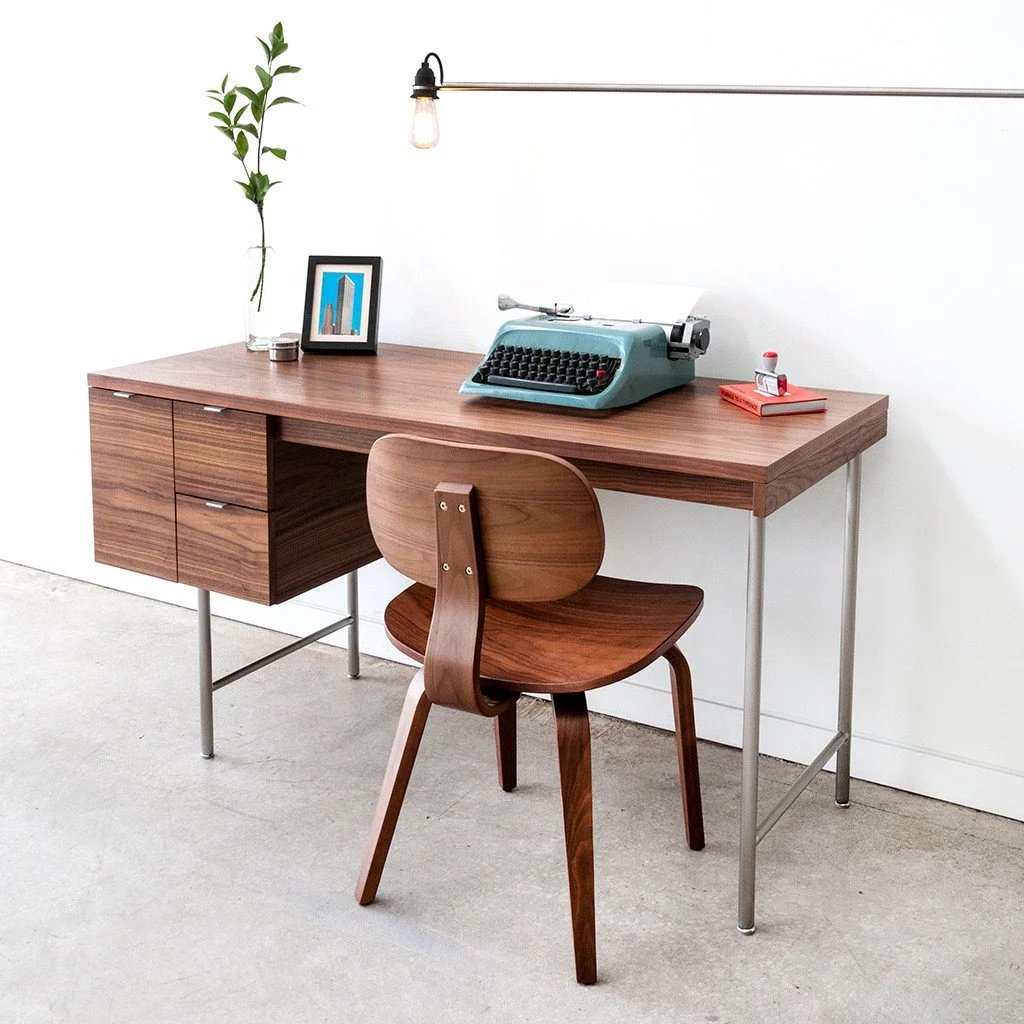 Conrad-Desk02_1024x1024.jpg