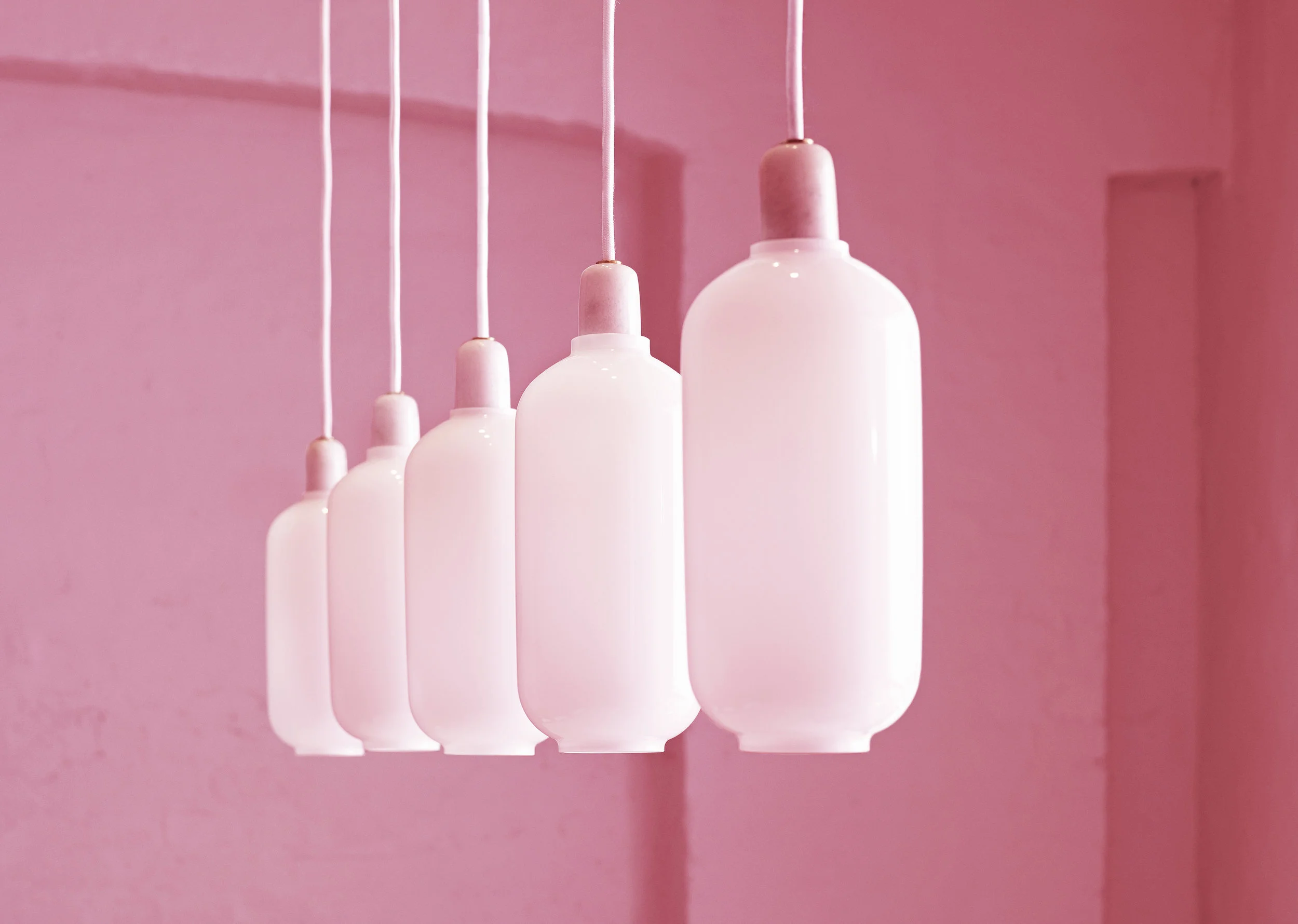 2017_Normann_Copenhagen_Pink_Office_12_502074_Amp_Lamp_Large_White_1.jpg