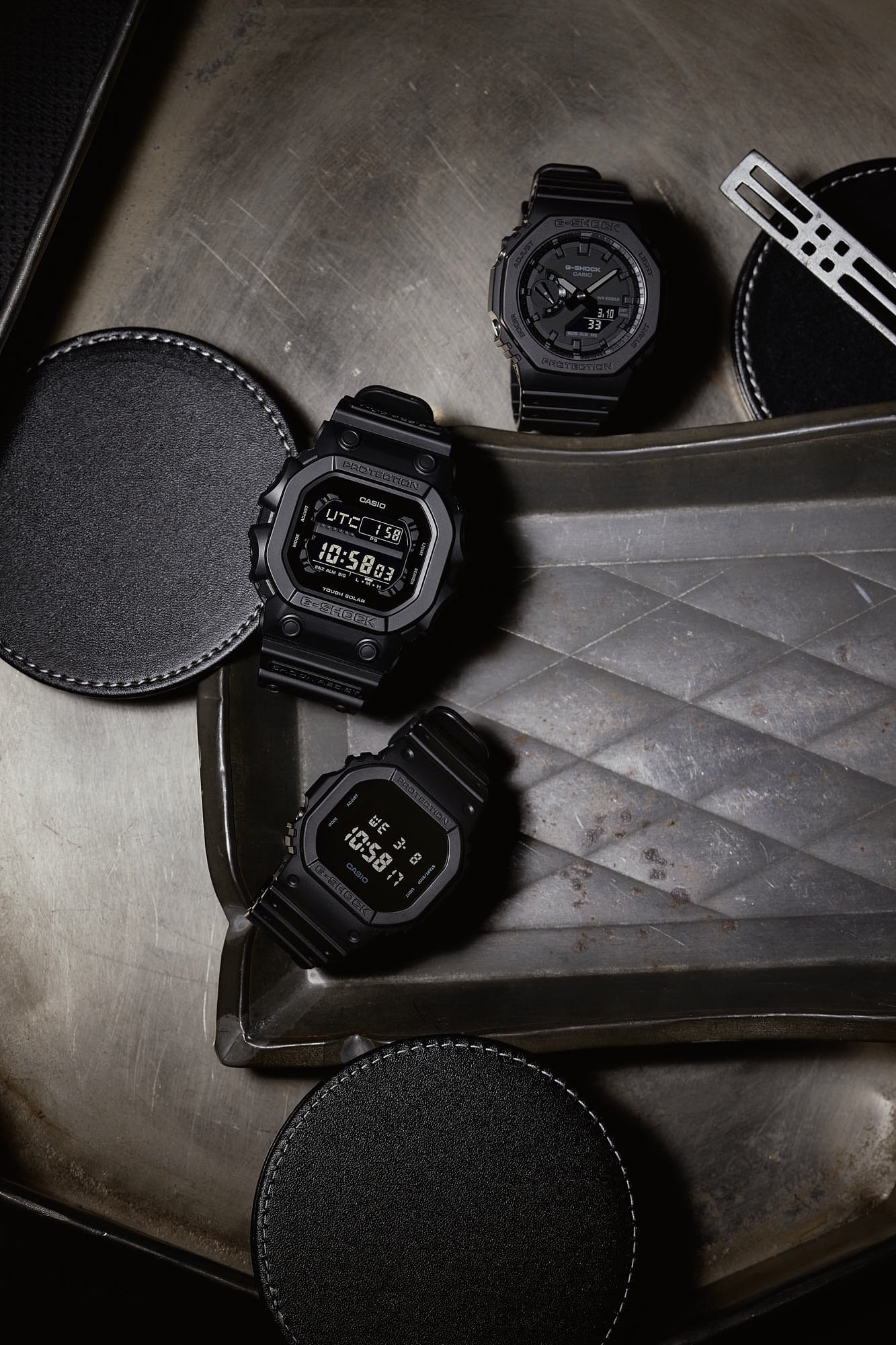 Gshock_allblack_23.jpg