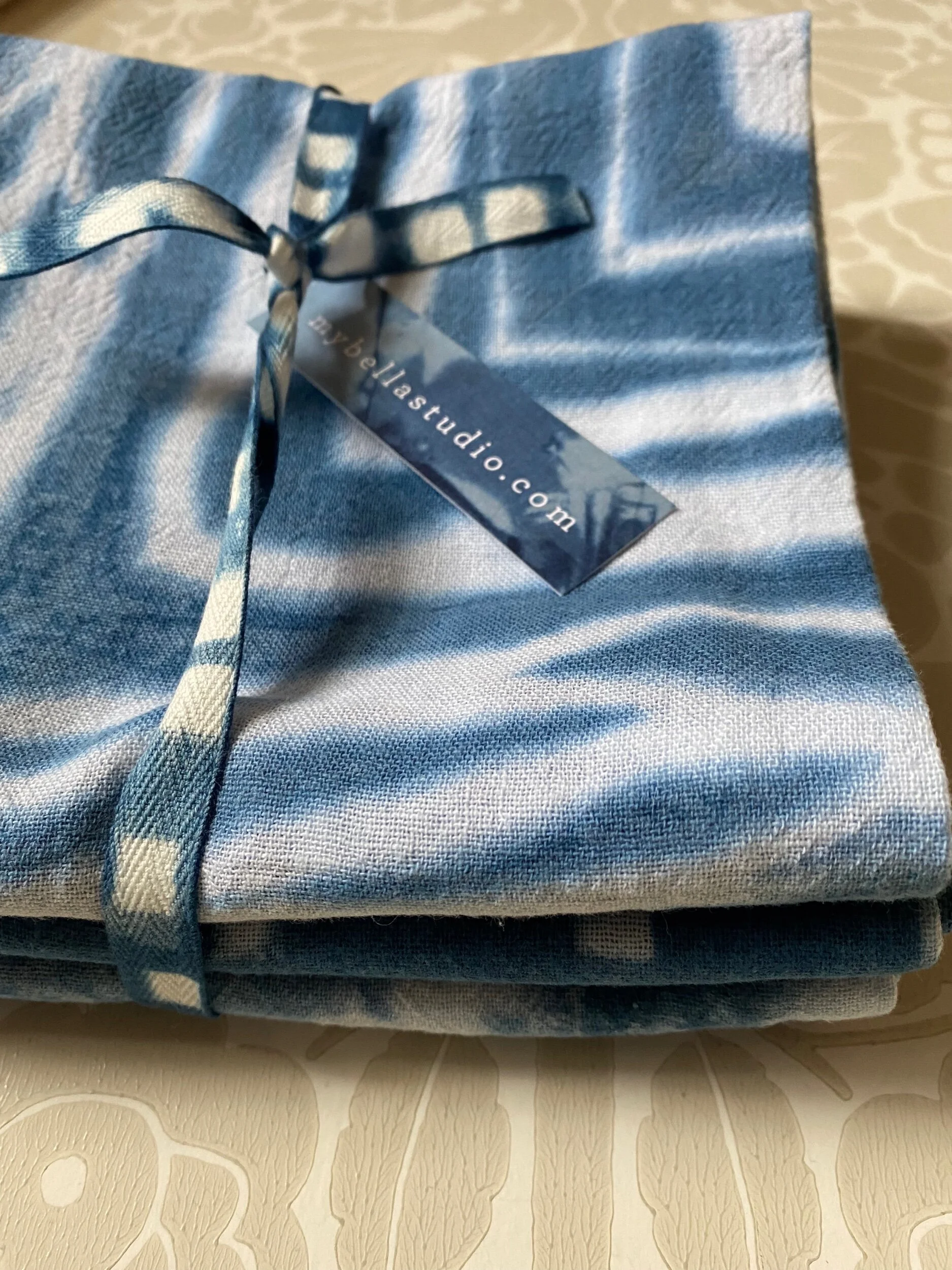 6BFDD4C4-7249-4F9B-A3ED-CBA9C4B455D8