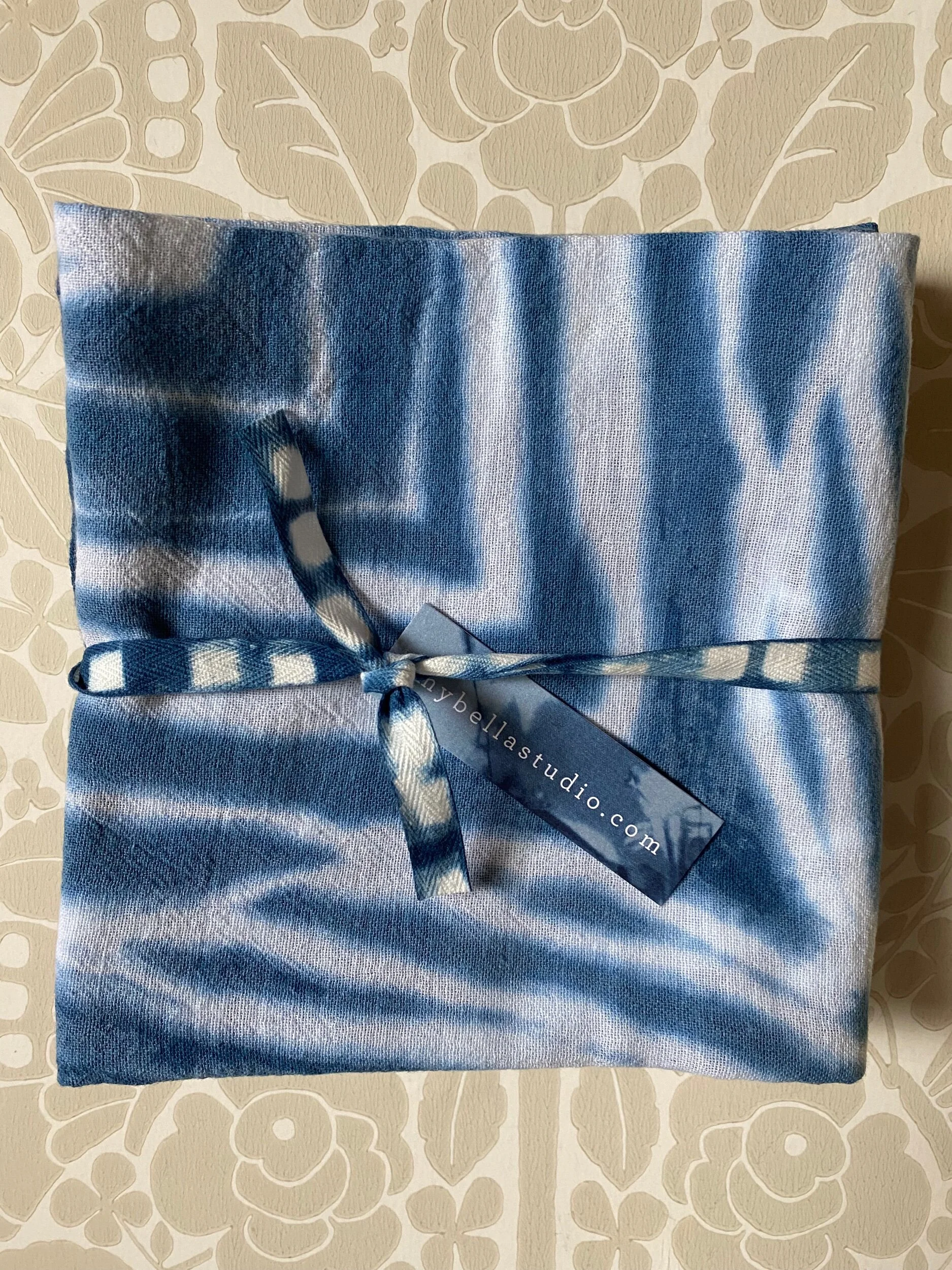 A5927677-0E62-498E-86A4-41AE11E4BA1C