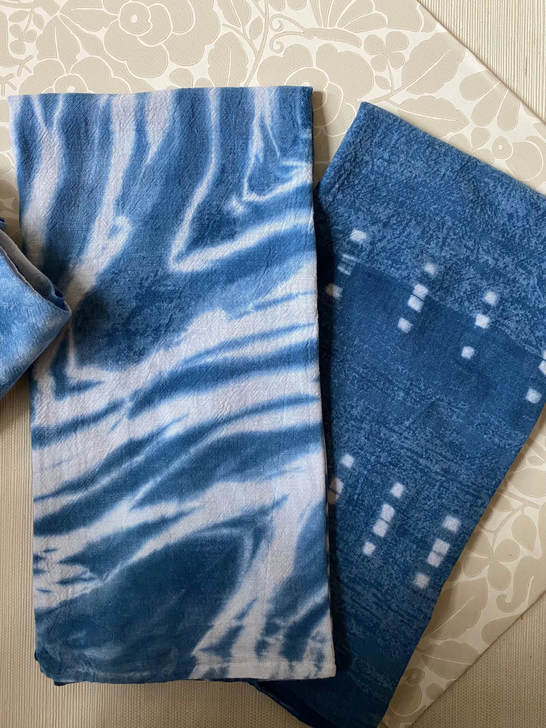 8C1E71FE-4B57-4AD0-A40F-0E169E7C4477