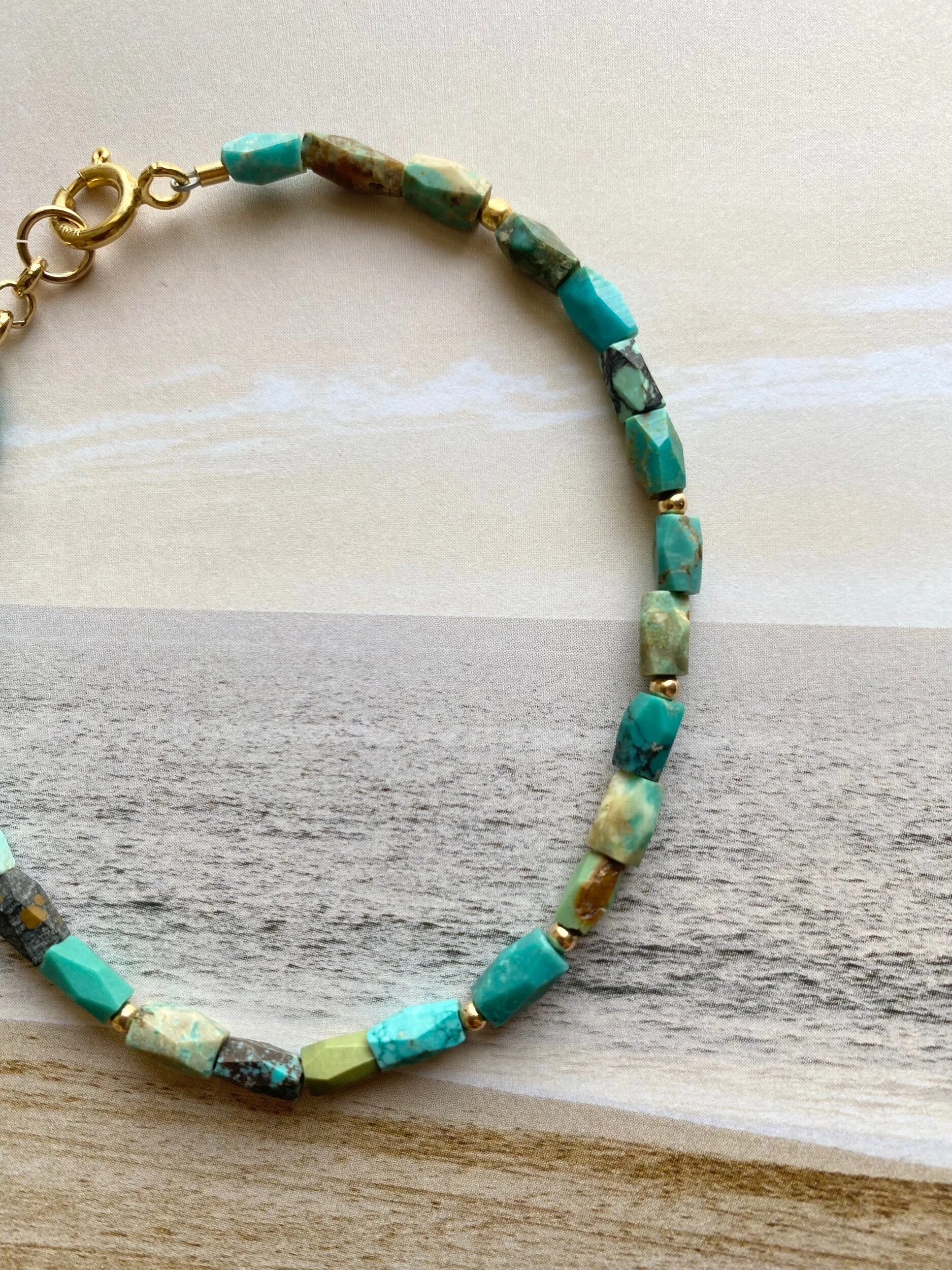 9F798E01-809B-436D-91C5-27FA9E270B11