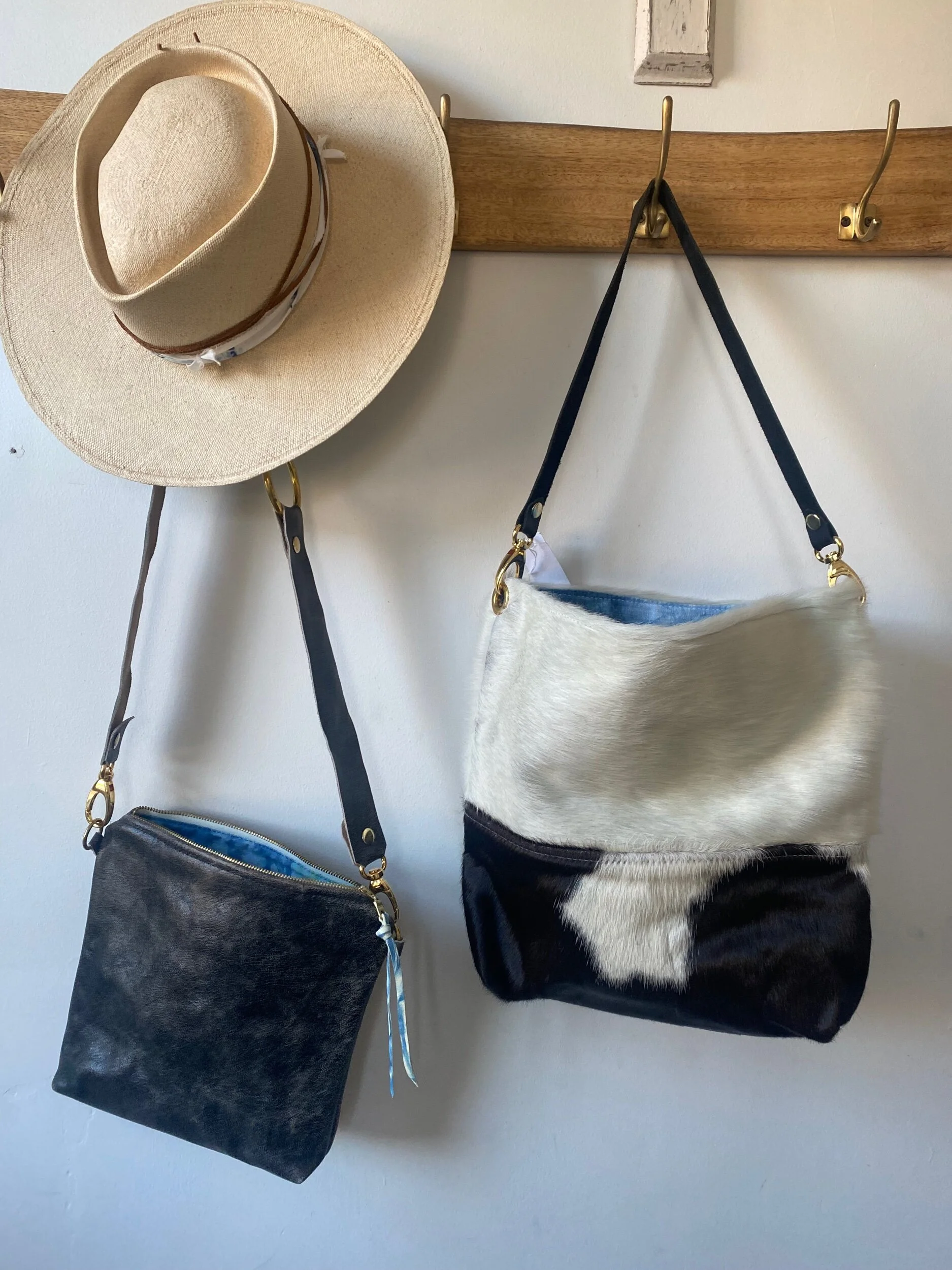 E1B7B865-0296-4C7F-B8B8-28C40922A89D