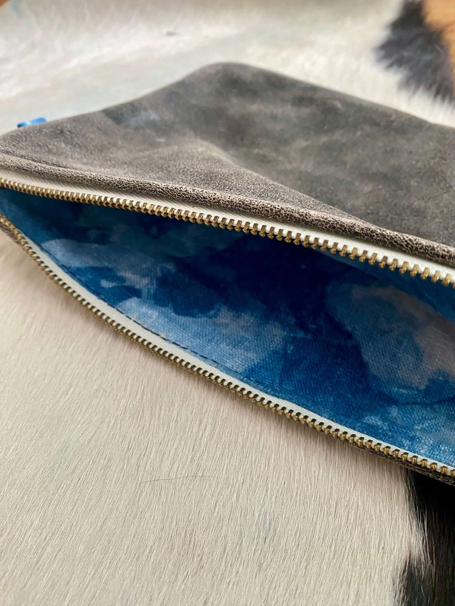 CF82D42B-FF8B-4AAB-BC9F-DA2E03461587