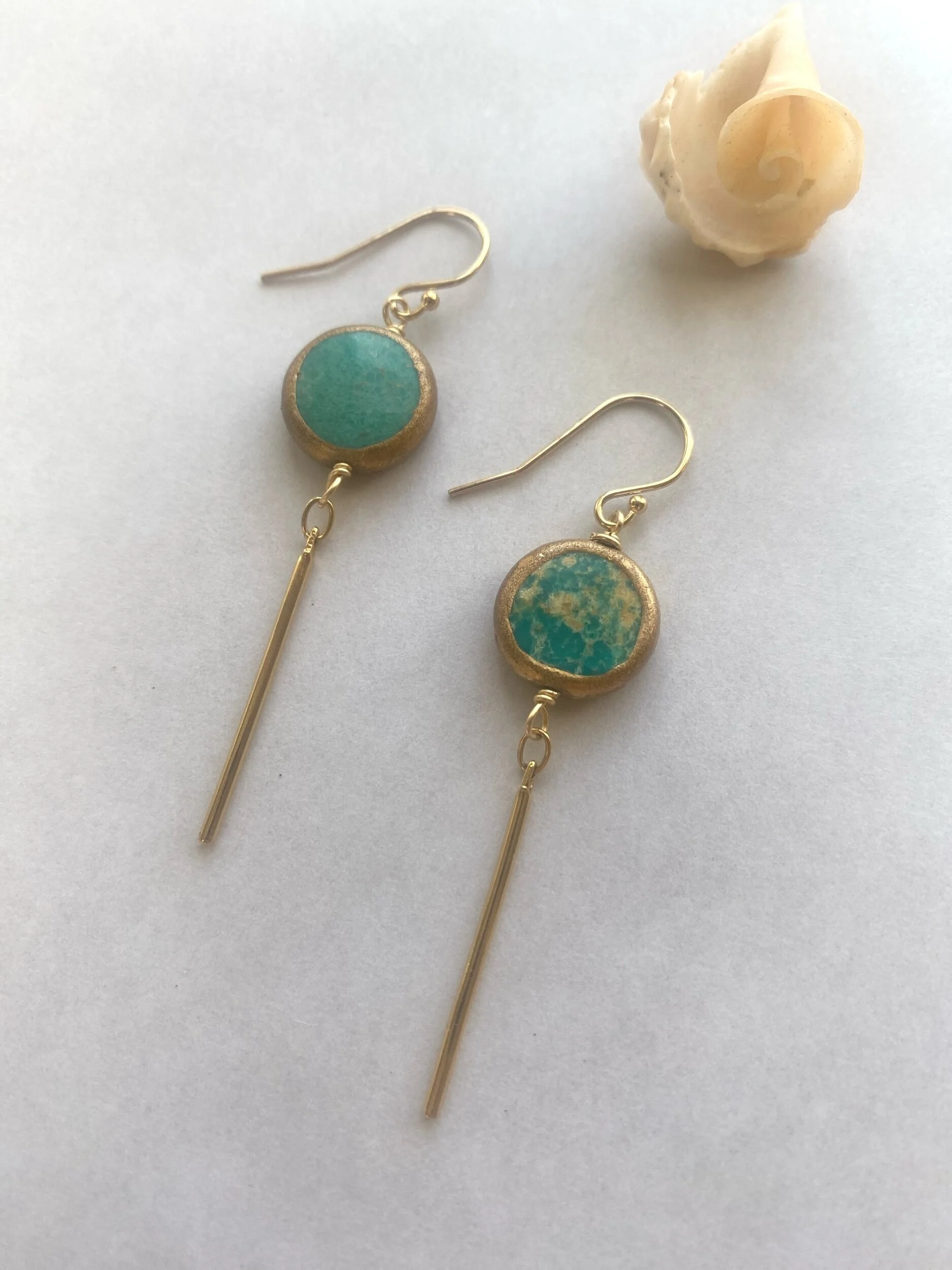 FC8C4D1C-5232-4961-94C2-302113139722