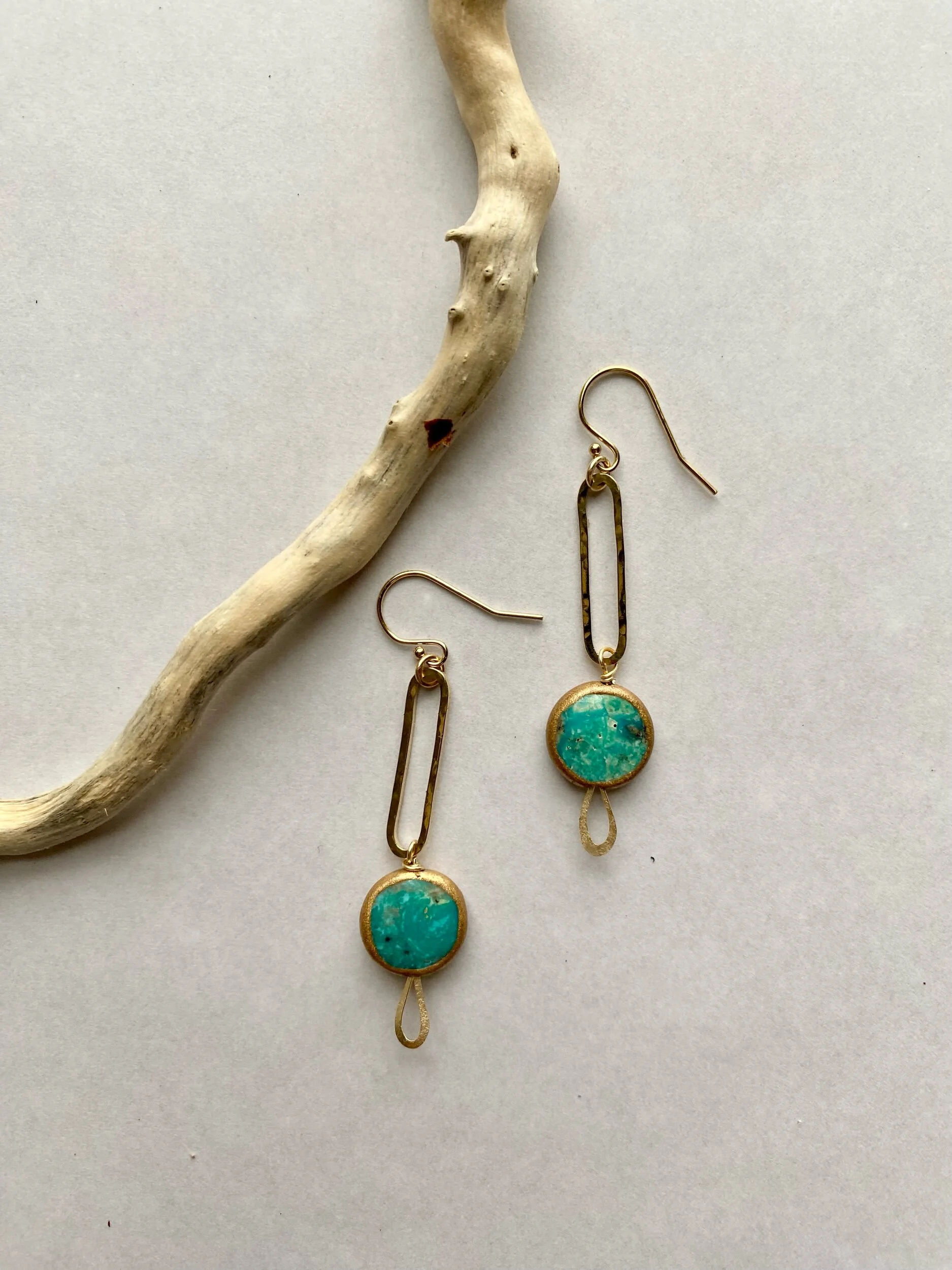 D8E54A5F-0107-4C2A-8644-ED56CB5849C1