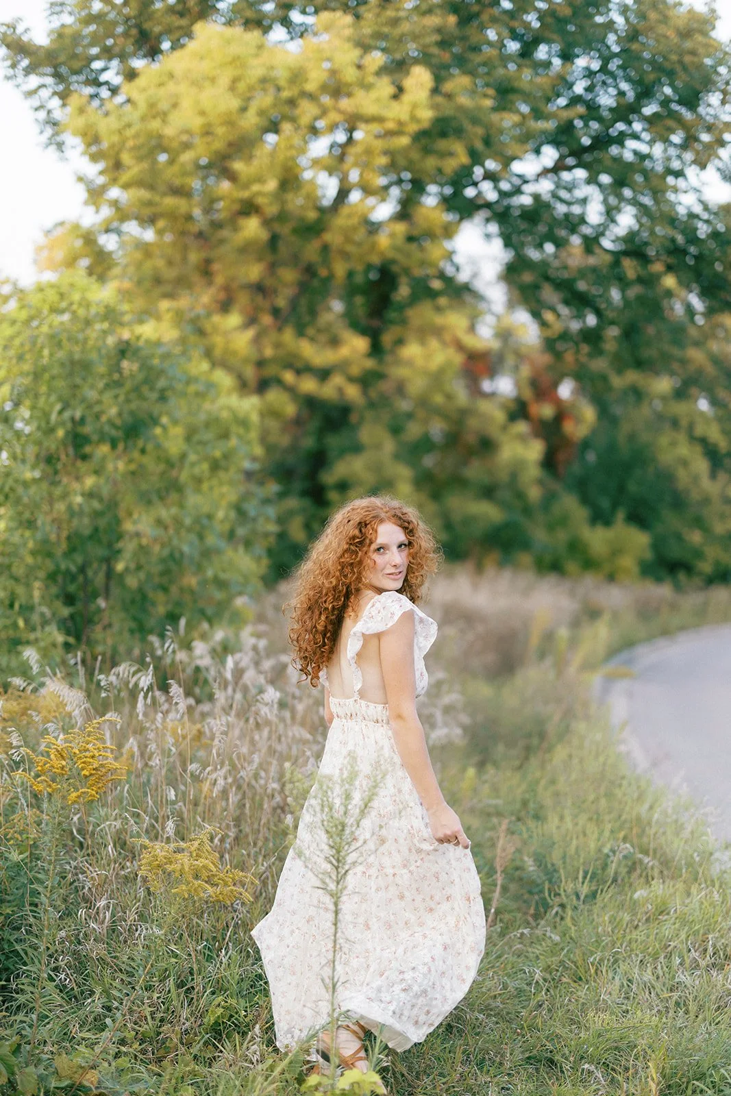 A Beautiful Nature meets Urban Senior Session for Clara