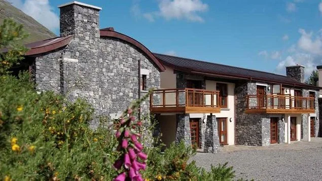 Copy of IrelandValley_14.jpg