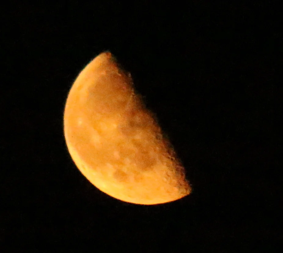 GiantMoonGiantsColors150708.jpg