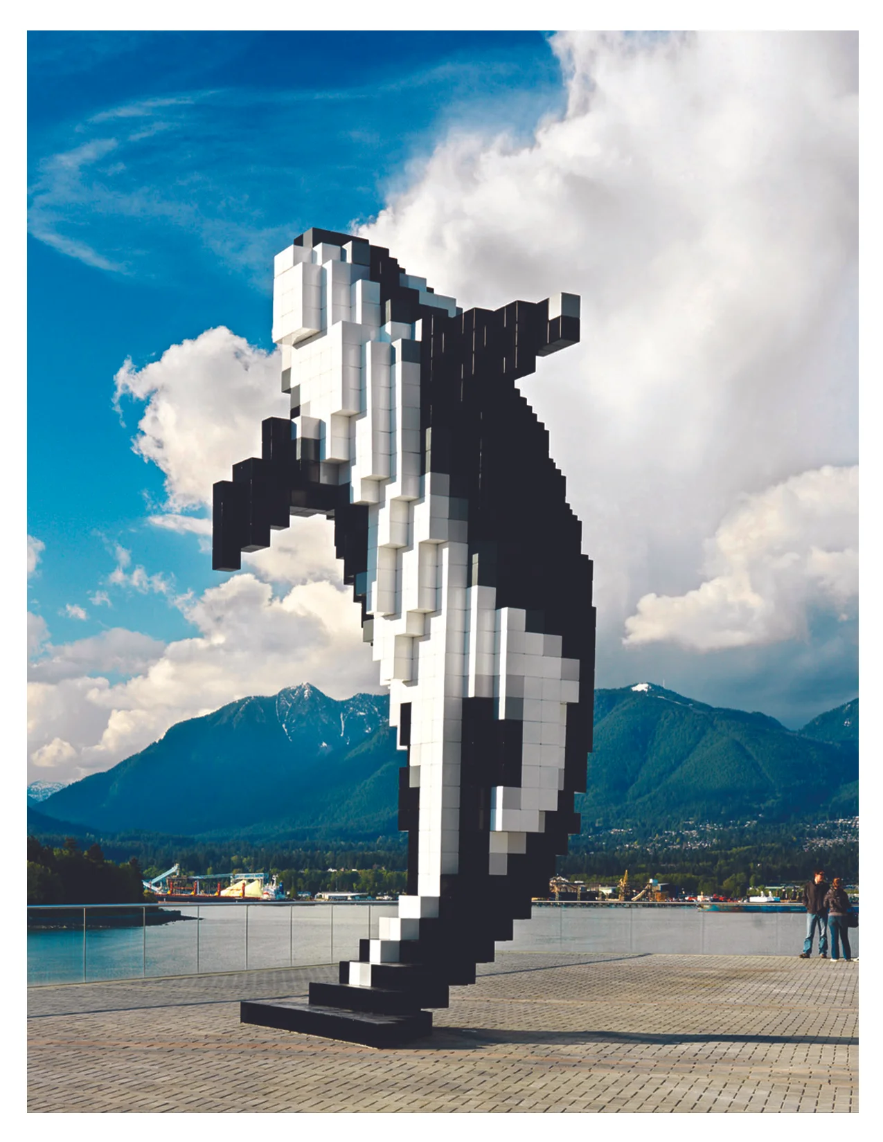 Digital Orca by Douglas Coupland, Vancouver Convention Centre, Vancouver, 2009. Photo courtesy of Public Art Management