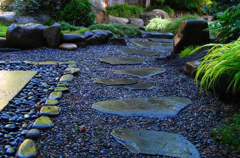 garden1 2.jpg