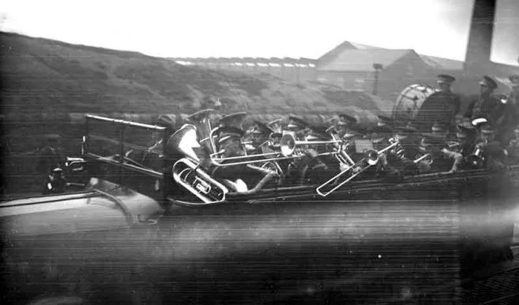 Balkan Sundays: Brass session