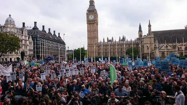 The fight continues! Over a thousand residents and campaigners voice their opposition to a third runway at Parliament Square, October 2015.