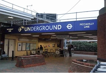 Heathrow Central Station 